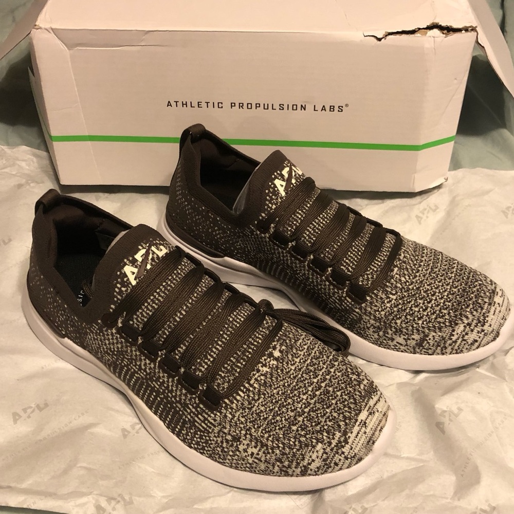 APL Men's Techloom Breeze in Chocolate/Pristine Ombré